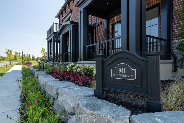 302 - 941 Charles Wilson Parkway