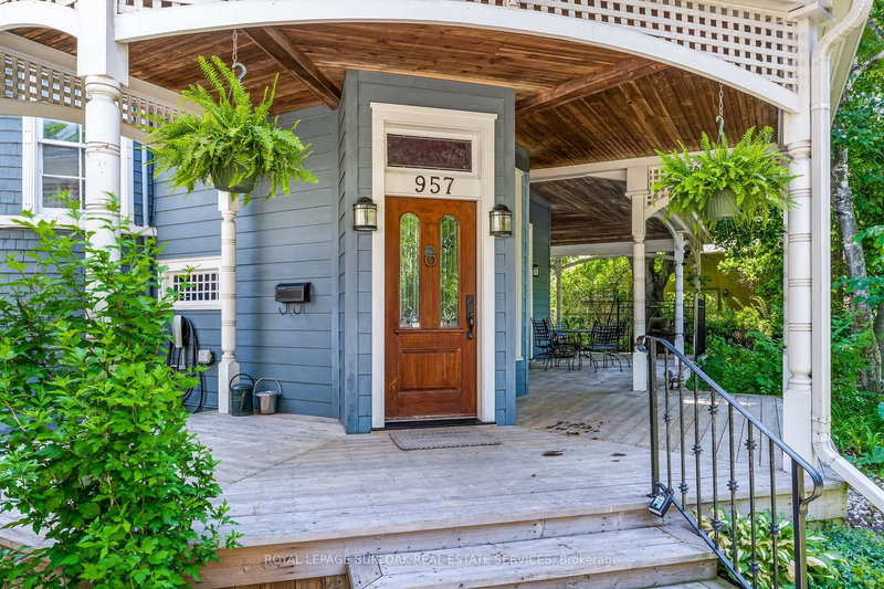 957 Beach Blvd, Hamilton, L8H 6Z7 | Image 3