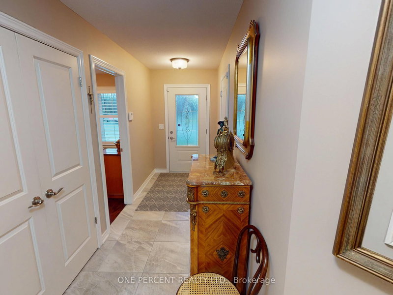 125 Clare Ave, Welland, L3C 0B7 | Image 2