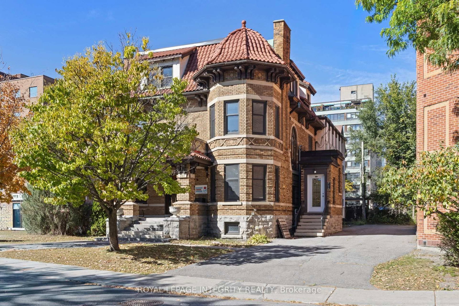 307 Gilmour Street - Photo 3