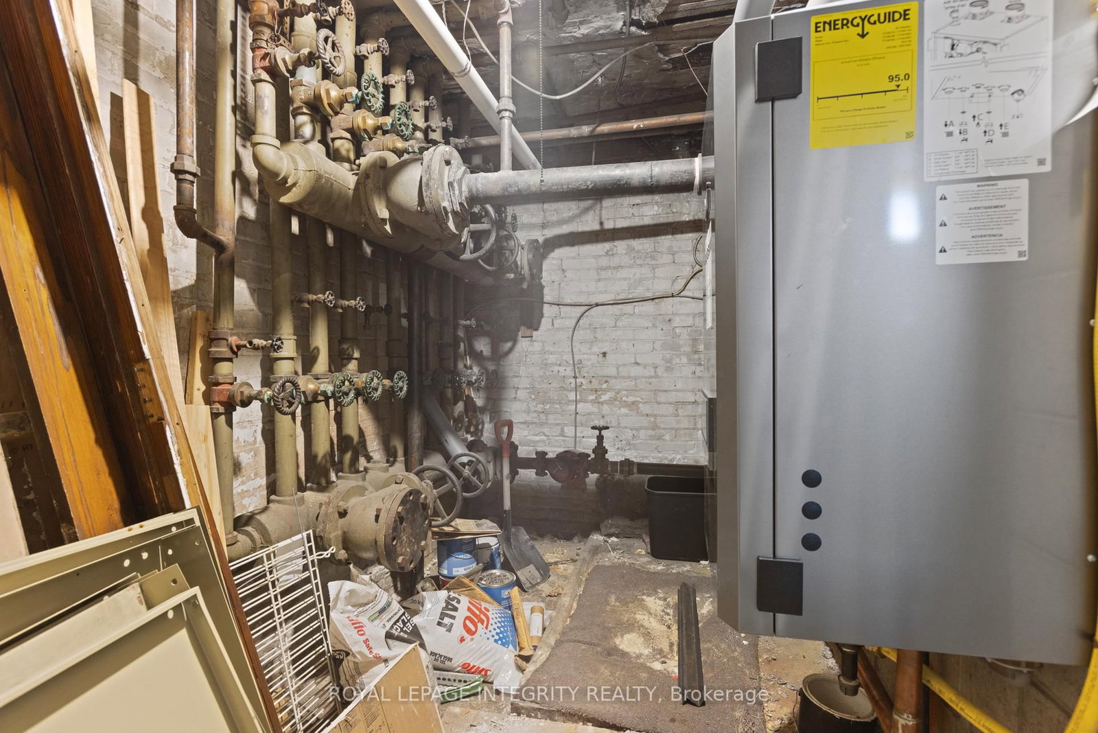 307 Gilmour Street - Photo 38