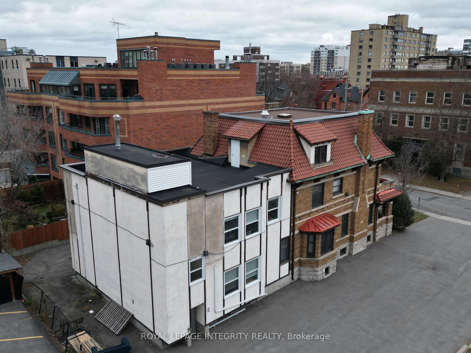 307 Gilmour Street - Photo 9