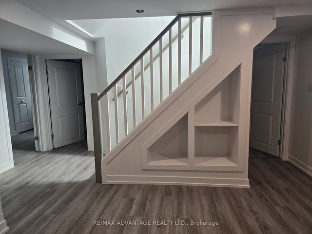 Lower - 162 Speight Boulevard