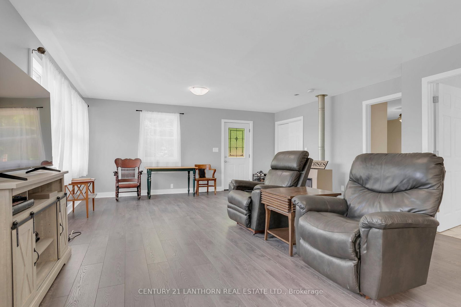 Detached House for sale at 932 Hunt Club Road, Madoc, Ontario, K0K 2K0 - Madoc - MLS: X12520944