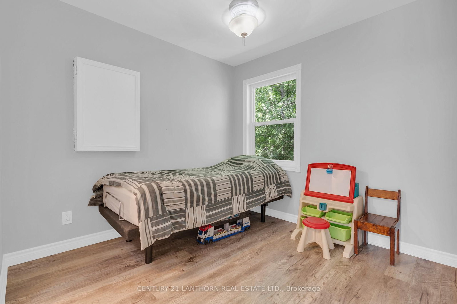 Detached House for sale at 932 Hunt Club Road, Madoc, Ontario, K0K 2K0 - Madoc - MLS: X12520944