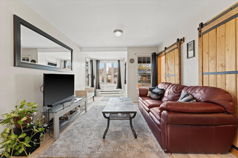 1743 St Luke Rd, Windsor, N8Y 3N7 | Image 3