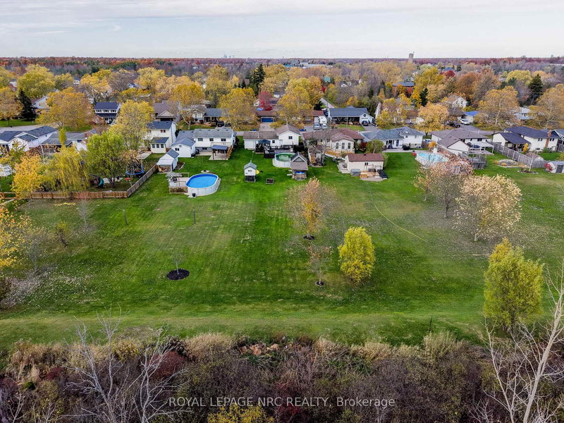 2455 CORAL Ave, Fort Erie, L0S 1S0 | Image 3