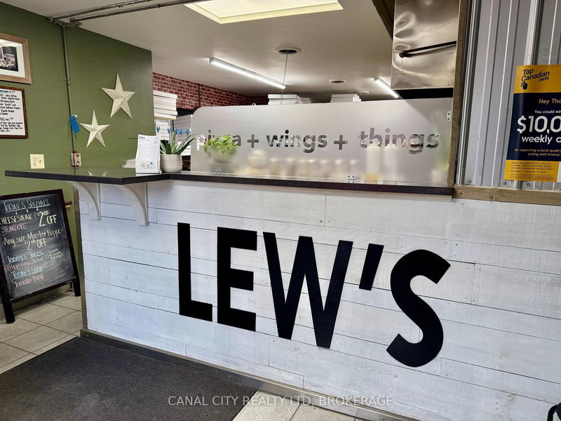 32 FRONT St N, Thorold, L2V 1X5 | Image 2