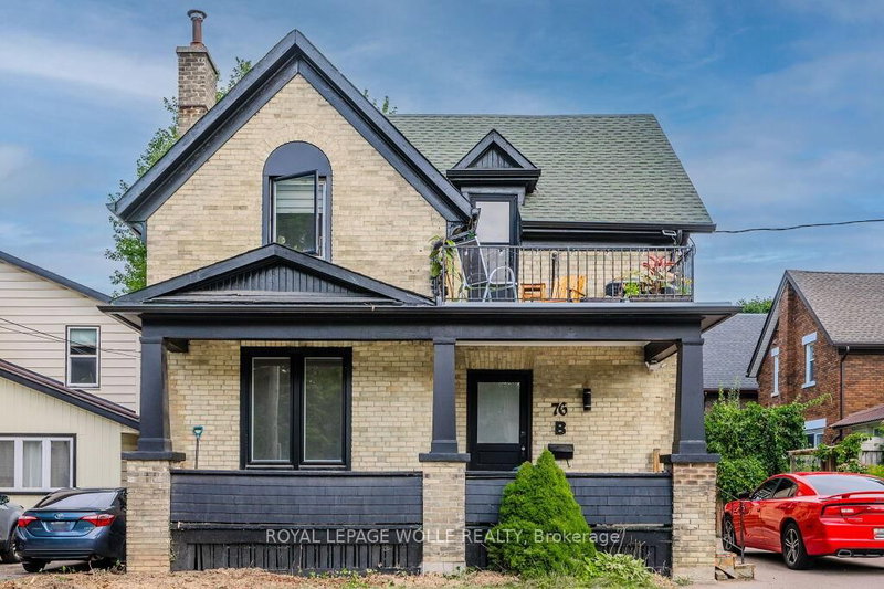 home for lease on A-76 Wellington Street N