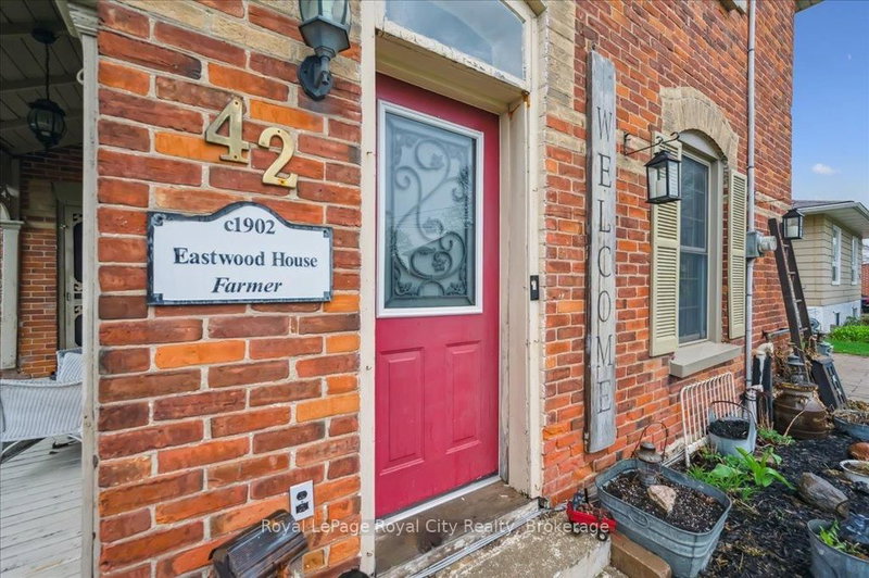 42 Bielby St, East Luther Grand Valley, L9W 5N3 | Image 3