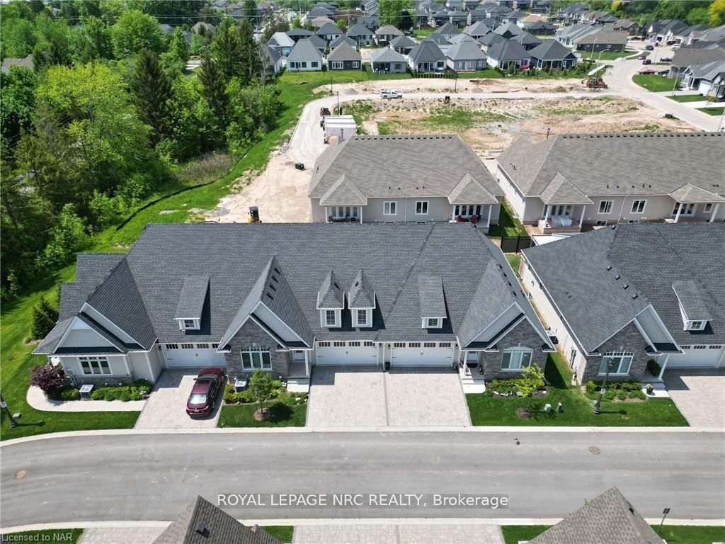 Townhouse for sale at 9 Sassafras Row, Fort Erie, Ontario, L0S 1N0 - Ridgeway - MLS: X12523902