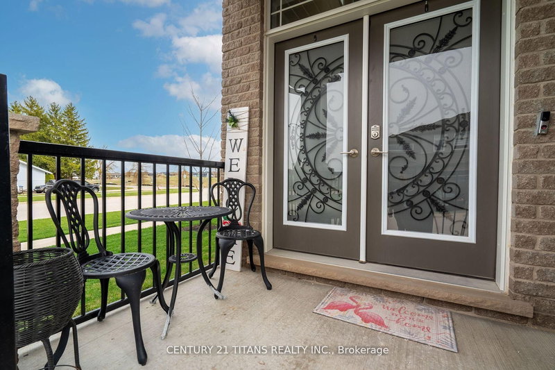 2 Sparrow Cres E, East Luther Grand Valley, L9W 7P2 | Image 3