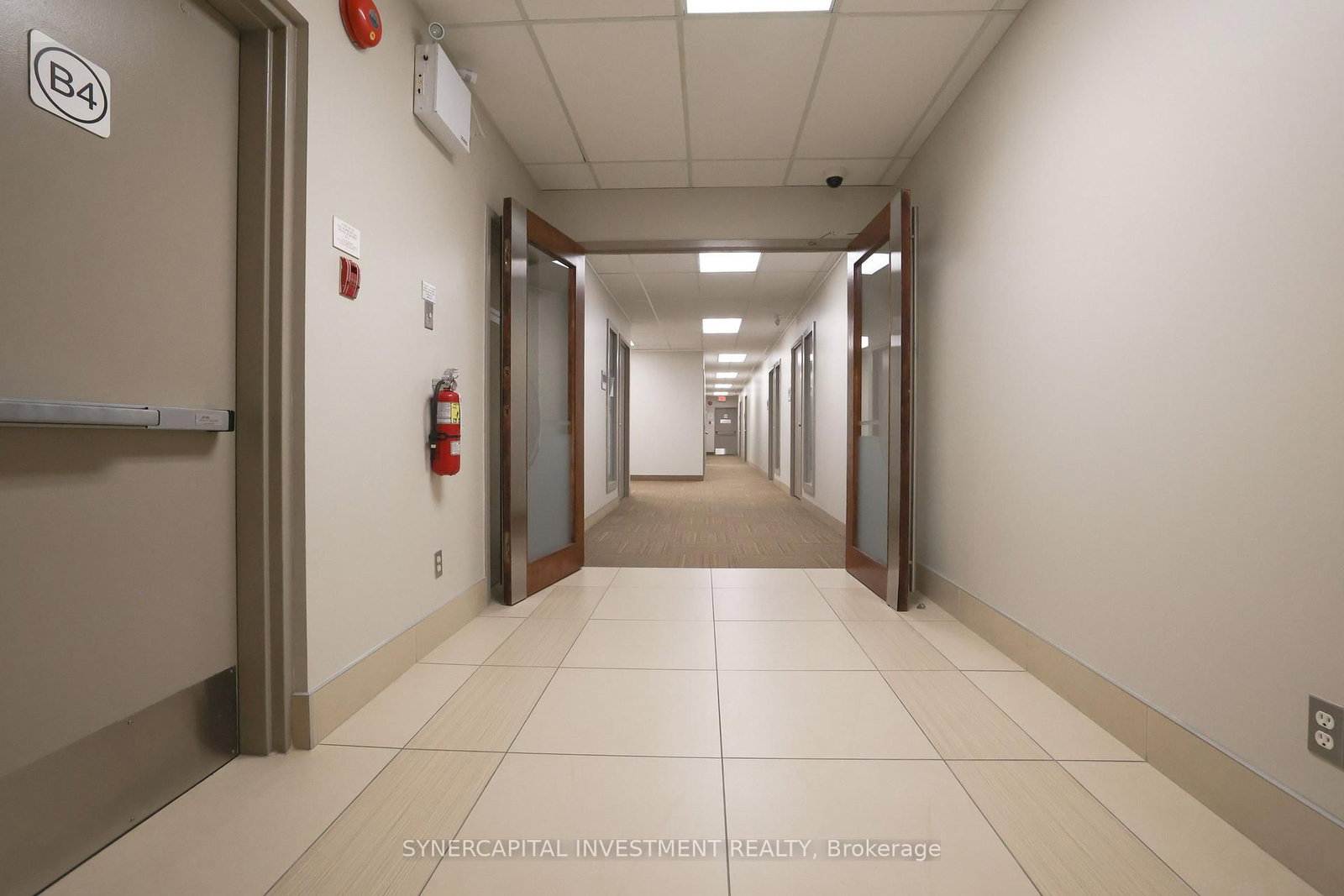 1376 Bank Street, Unit 405 - Photo 3