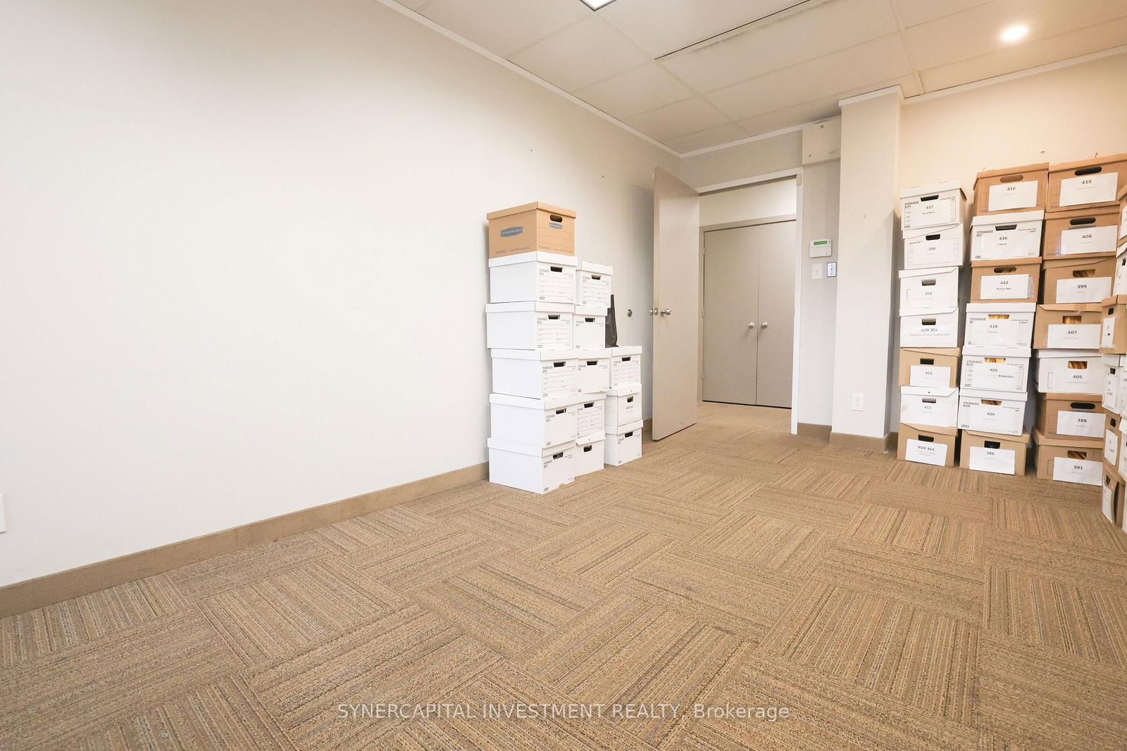 1376 Bank Street, Unit 405 - Photo 6