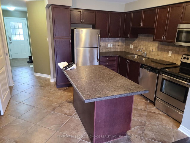 24 - 535 Margaret Street