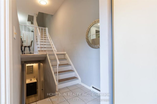 22 - 2610 Draper Avenue