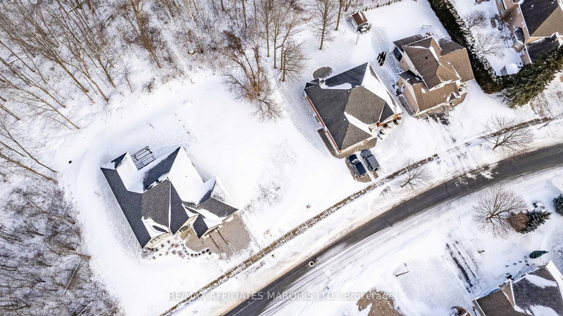 1265 RIVERDALE Ave, Cornwall, K6J 0B7 | Image 2