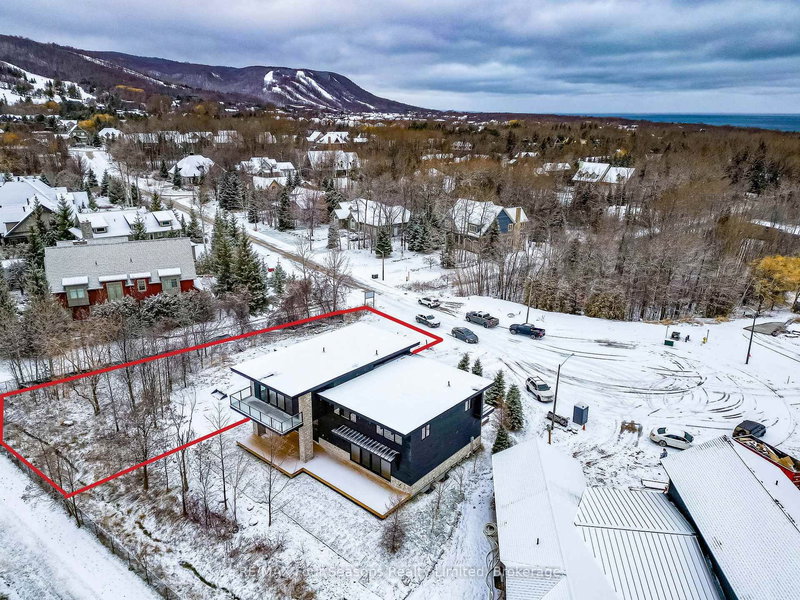 Lot 1 Salzburg Pl, Blue Mountains, L9V 0S8 | Image 2