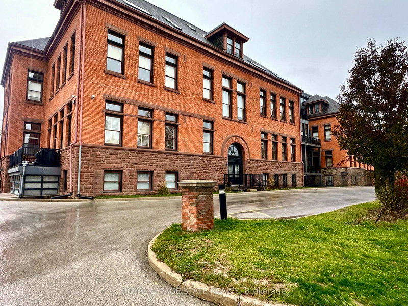 310 - 200 Stinson St, Hamilton, L8N 4J5 | Image 2