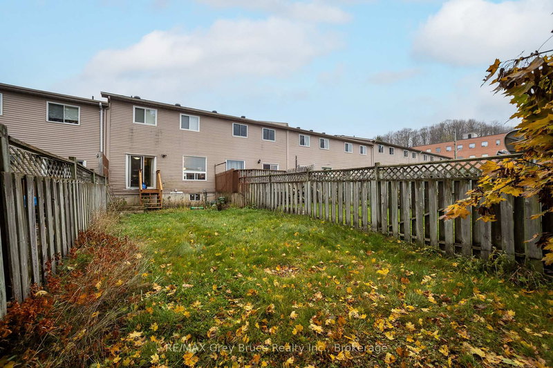 554 12th St W, Owen Sound, N4K 3V9 | Image 3