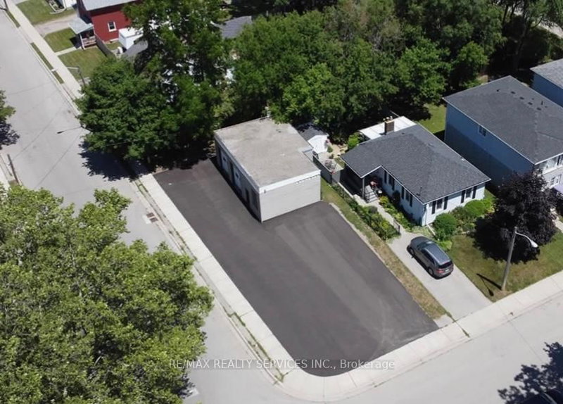 46 Kitchener Avenue, Brantford