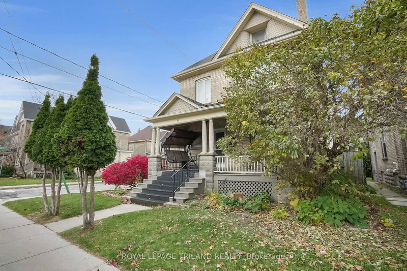 40 Metcalfe St, St. Thomas, N5R 3K2 | Image 2