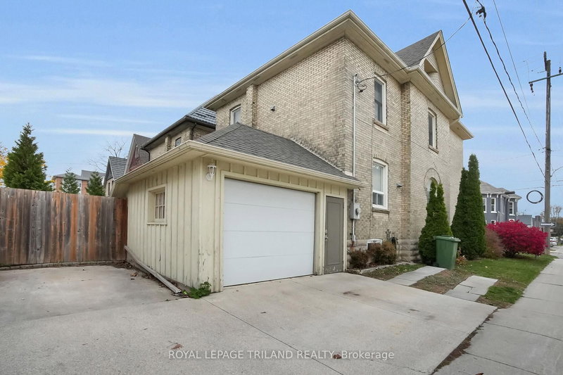 40 Metcalfe St, St. Thomas, N5R 3K2 | Image 3