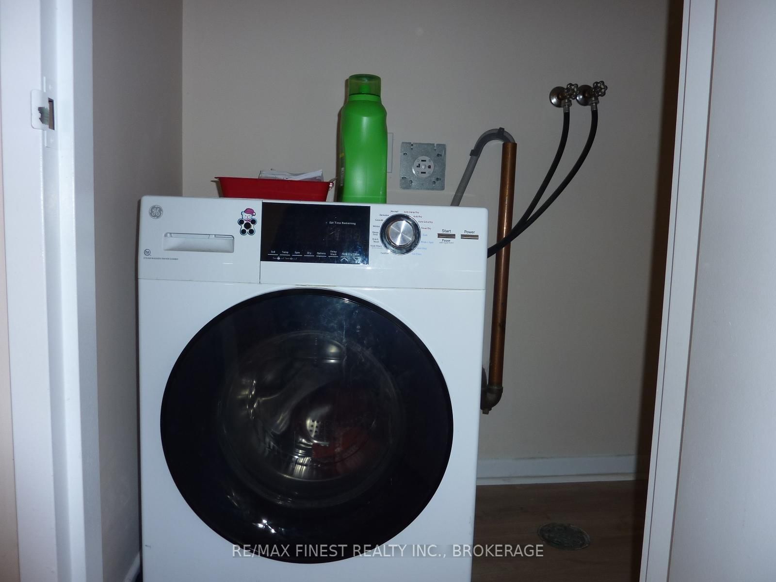 Listing Image 15