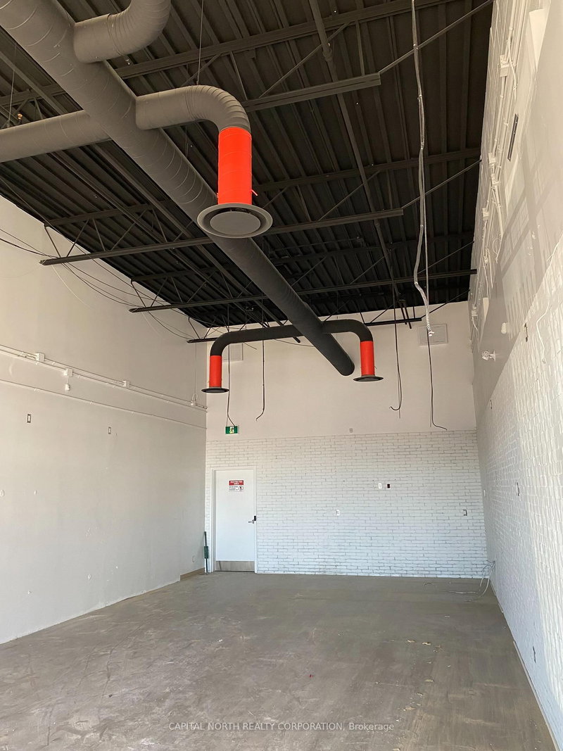 7 - 2255 Barton St E, Hamilton, L8H 7T4 | Image 2