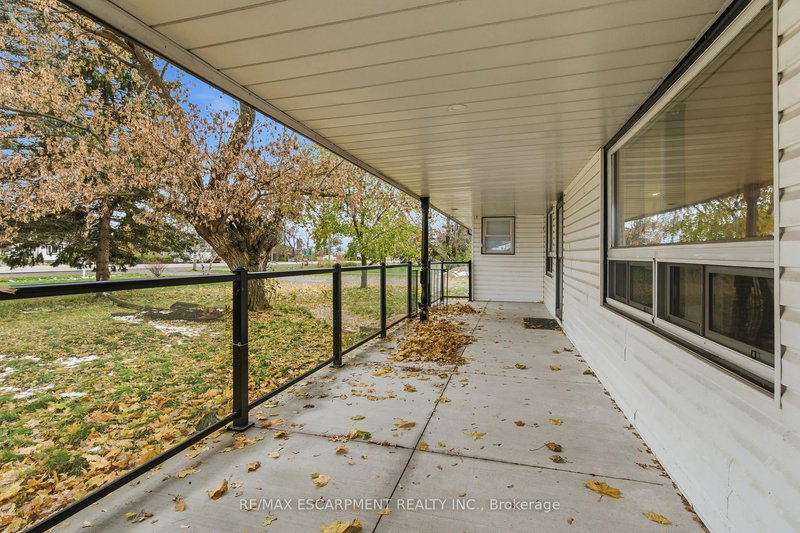 797 Highway 6, Haldimand, N3W 1M5 | Image 3