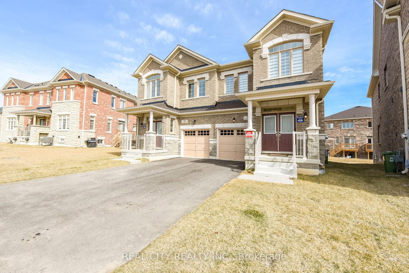 38 Silver Meadow Gdns, Hamilton, L8B 1Z4 | Image 3