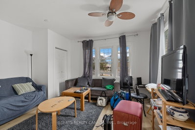 420 Macdonnell Street — photo 5