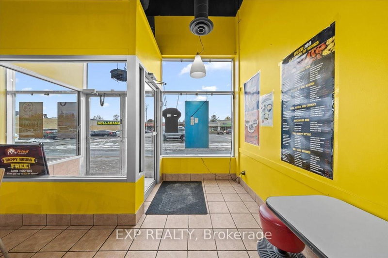 C002 - 1910 ST LAURENT Blvd, Ottawa, K1G 1A4 | Image 3