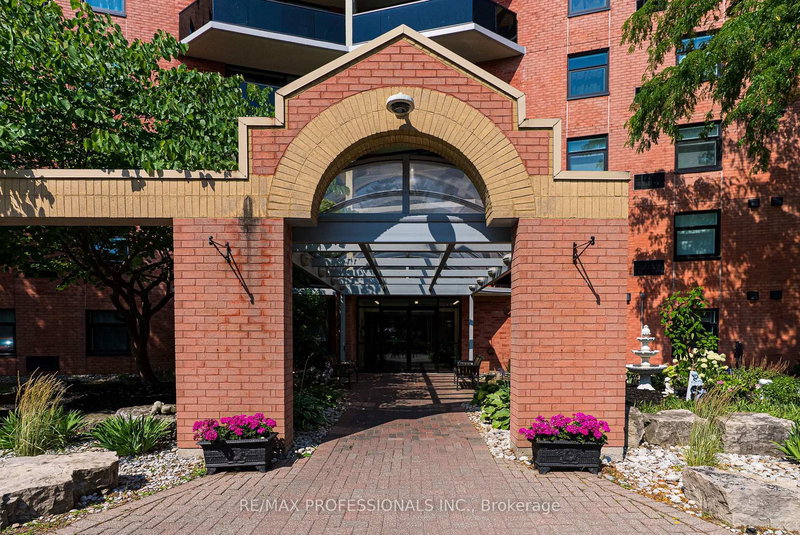 905 - 9 Bonheur Crt, Brantford, N3P 1Z5 | Image 2