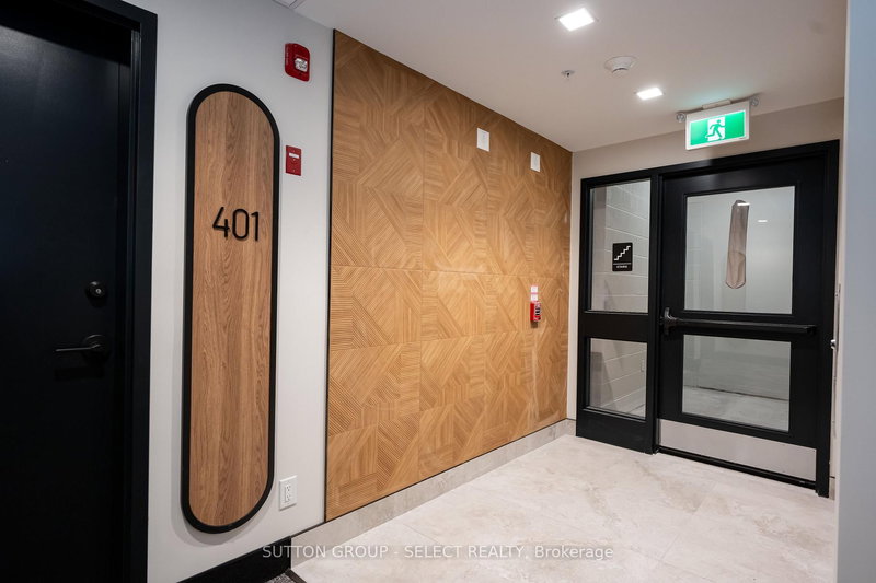 102 - 15 James St, South Huron, N0M 1S6 | Image 3