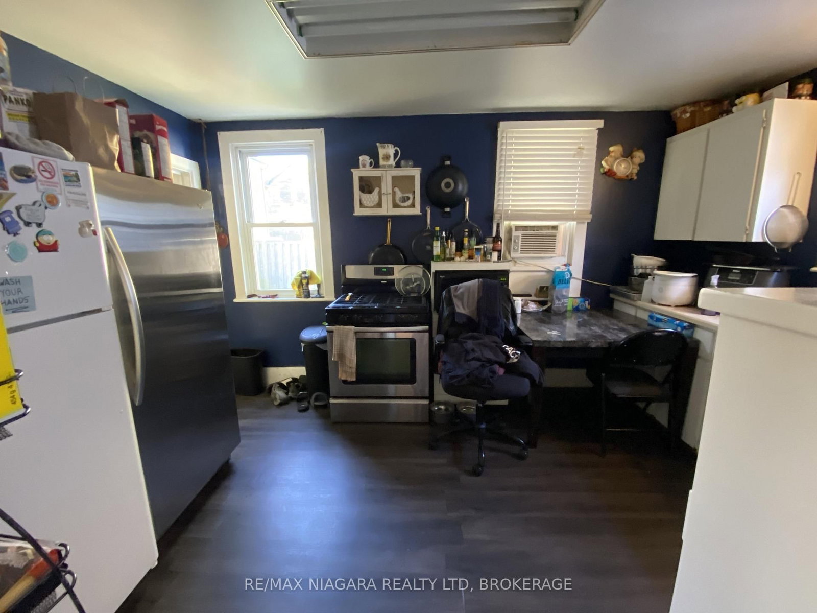 Detached House for sale at 84 Waterloo Street, Fort Erie, Ontario, L2A 3J7 - Central - MLS: X12536750