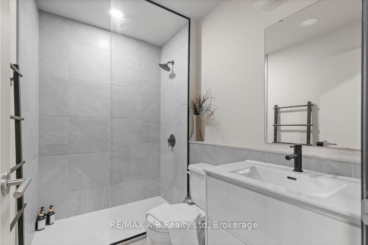 245 DOWNIE Street, Unit 112 - Photo 11