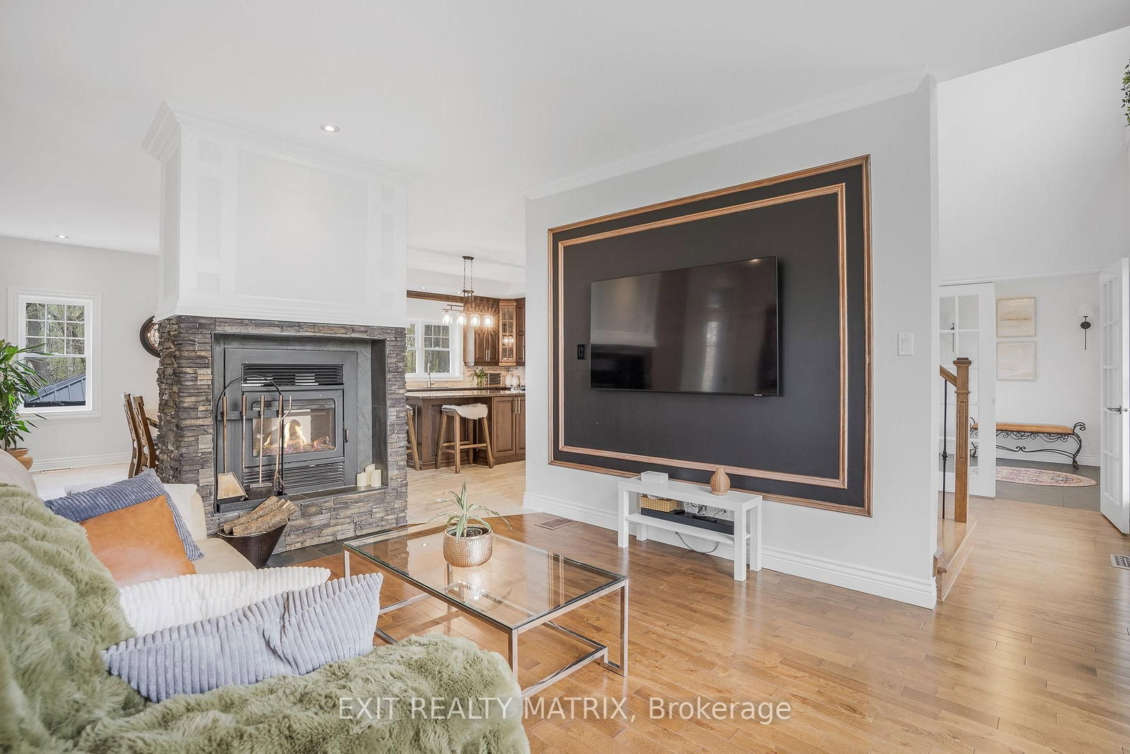 Detached House for sale at 5-64 Radstock Lane, Champlain, Ontario, K6A 2R2 - Champlain Twp - MLS: X12537048