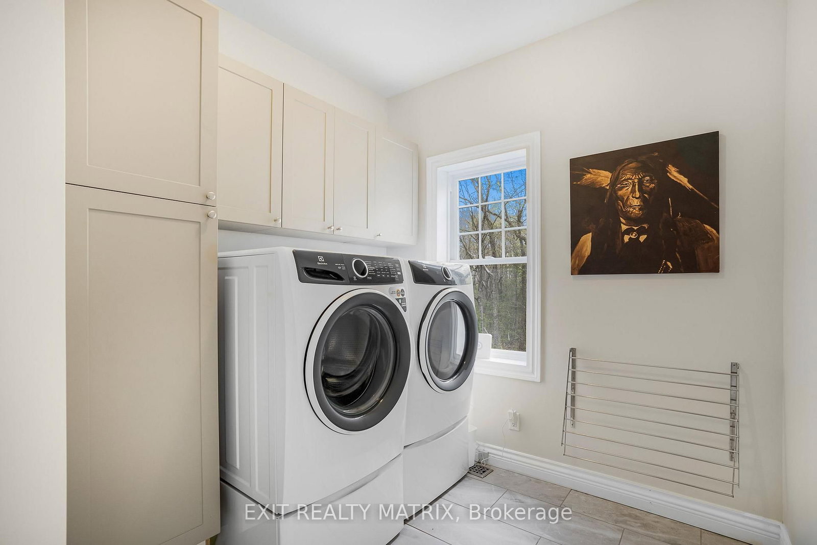 Detached House for sale at 5-64 Radstock Lane, Champlain, Ontario, K6A 2R2 - Champlain Twp - MLS: X12537048