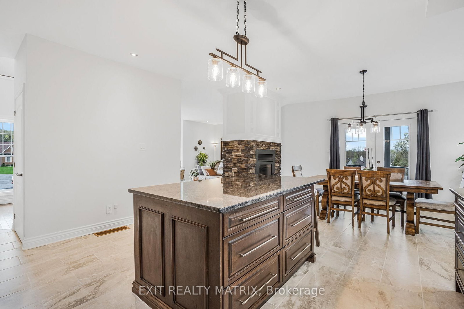 Detached House for sale at 5-64 Radstock Lane, Champlain, Ontario, K6A 2R2 - Champlain Twp - MLS: X12537048