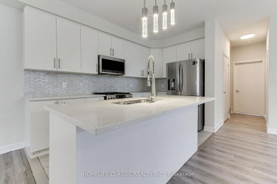 Unit #1 — 590 North Service Road — more photos