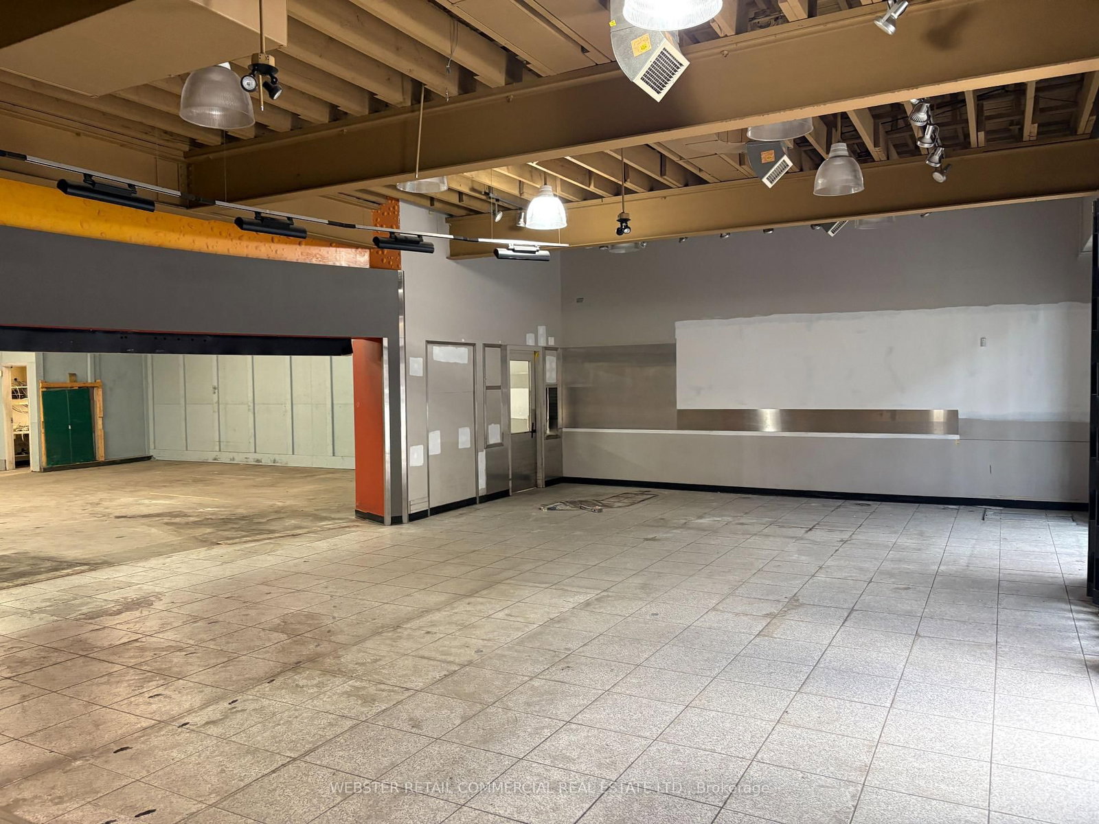 229 Dundurn Street S, Unit 4 - Photo 4