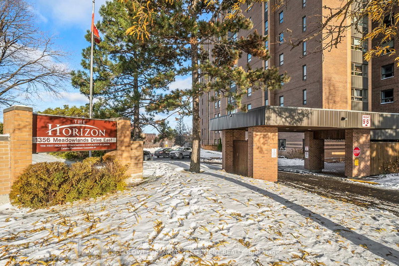 705 - 1356 Meadowlands Dr E, Ottawa, K2E 6K6 | Image 3