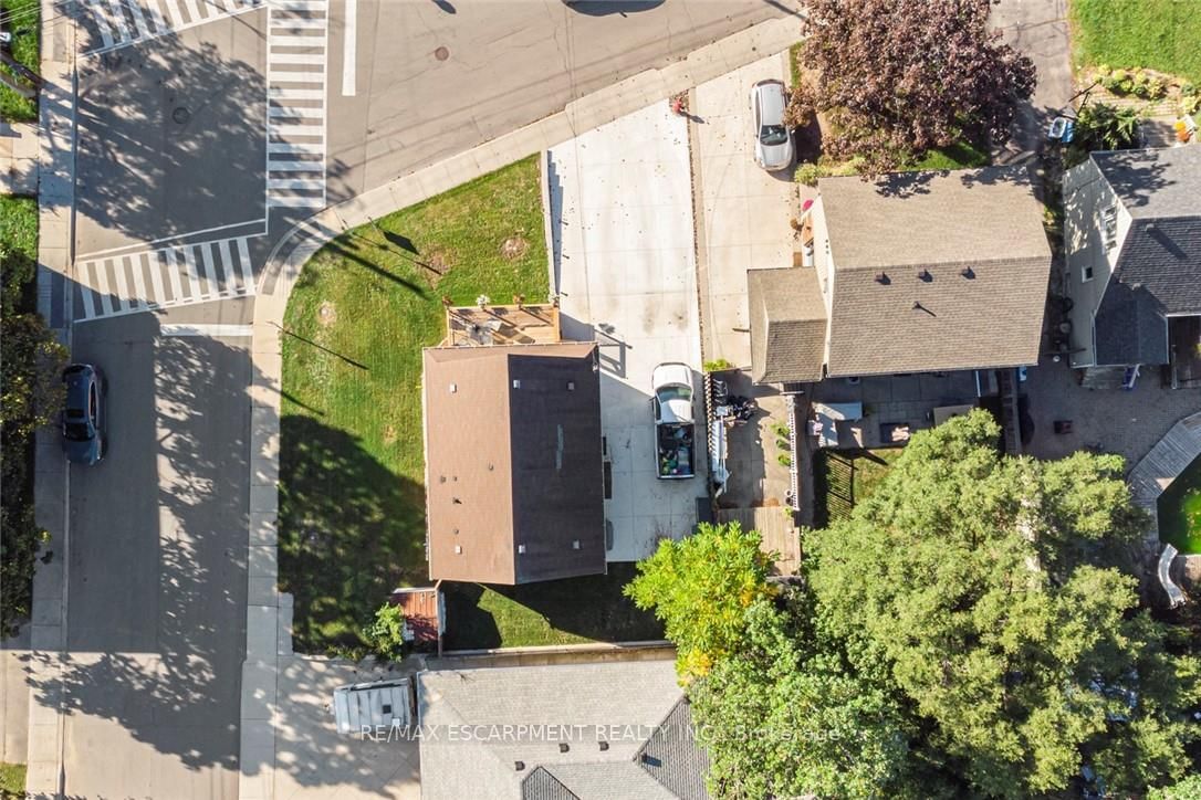 199 Kimberly Drive • Hamilton, ON photo 43