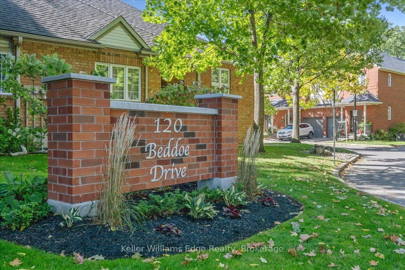 21 - 120 Beddoe Dr, Hamilton, L8P 4Z4 | Image 2