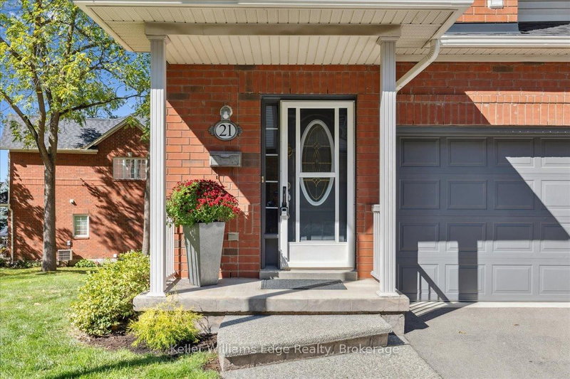 21 - 120 Beddoe Dr, Hamilton, L8P 4Z4 | Image 3