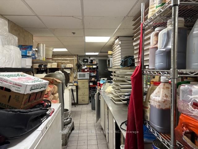 320 Bank Street - Photo 2