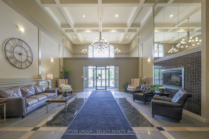 812 - 1030 Coronation Dr, London North, N6G 0G5 | Image 2