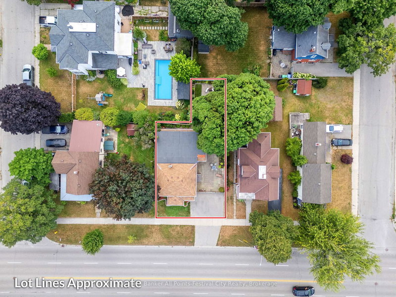 107 Victoria St N, Goderich, N7A 2S2 | Image 3