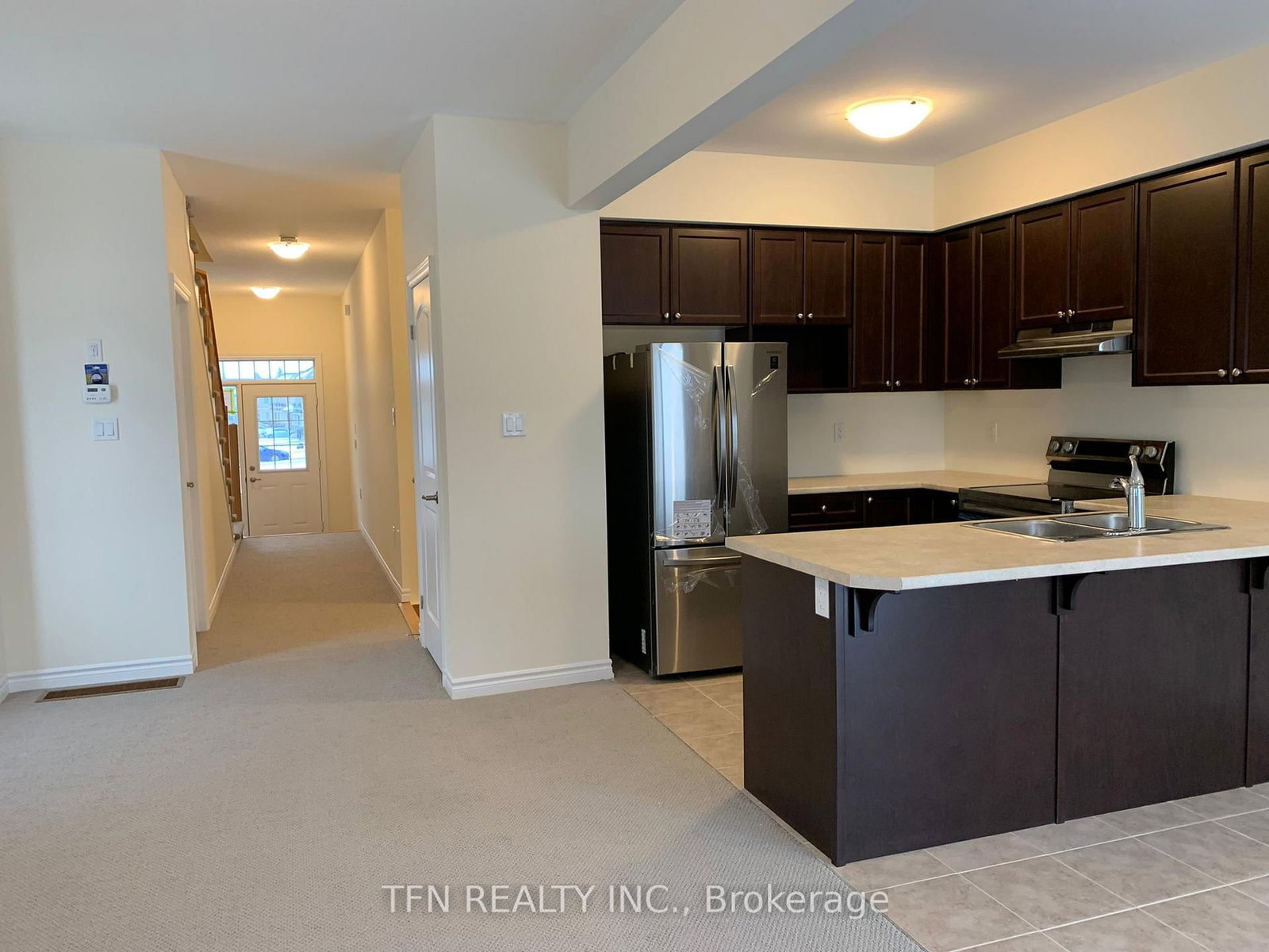 184 FLAGG Avenue - Photo 2